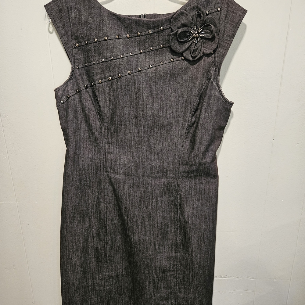 Sandra Darren Charcoal Dress with Floral Detail